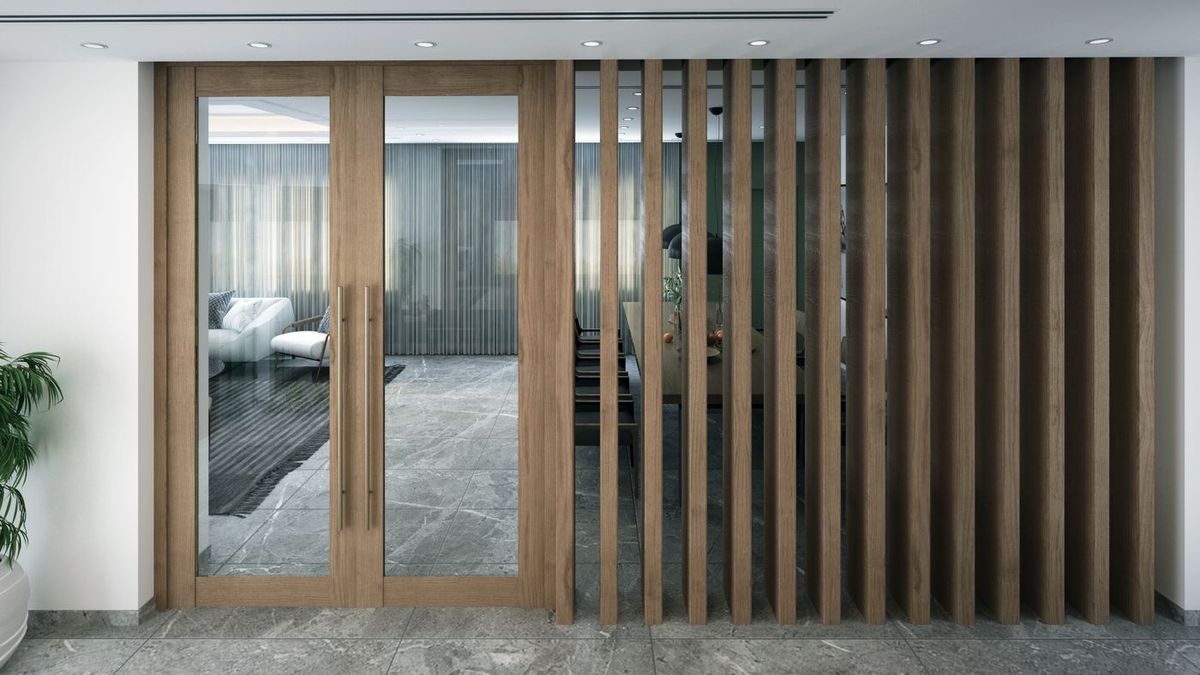Innenraum mit Holz und Glas